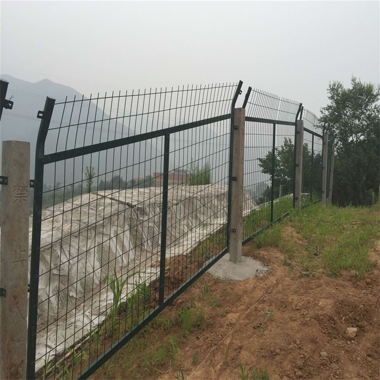 湖北鐵路隔離網(wǎng)